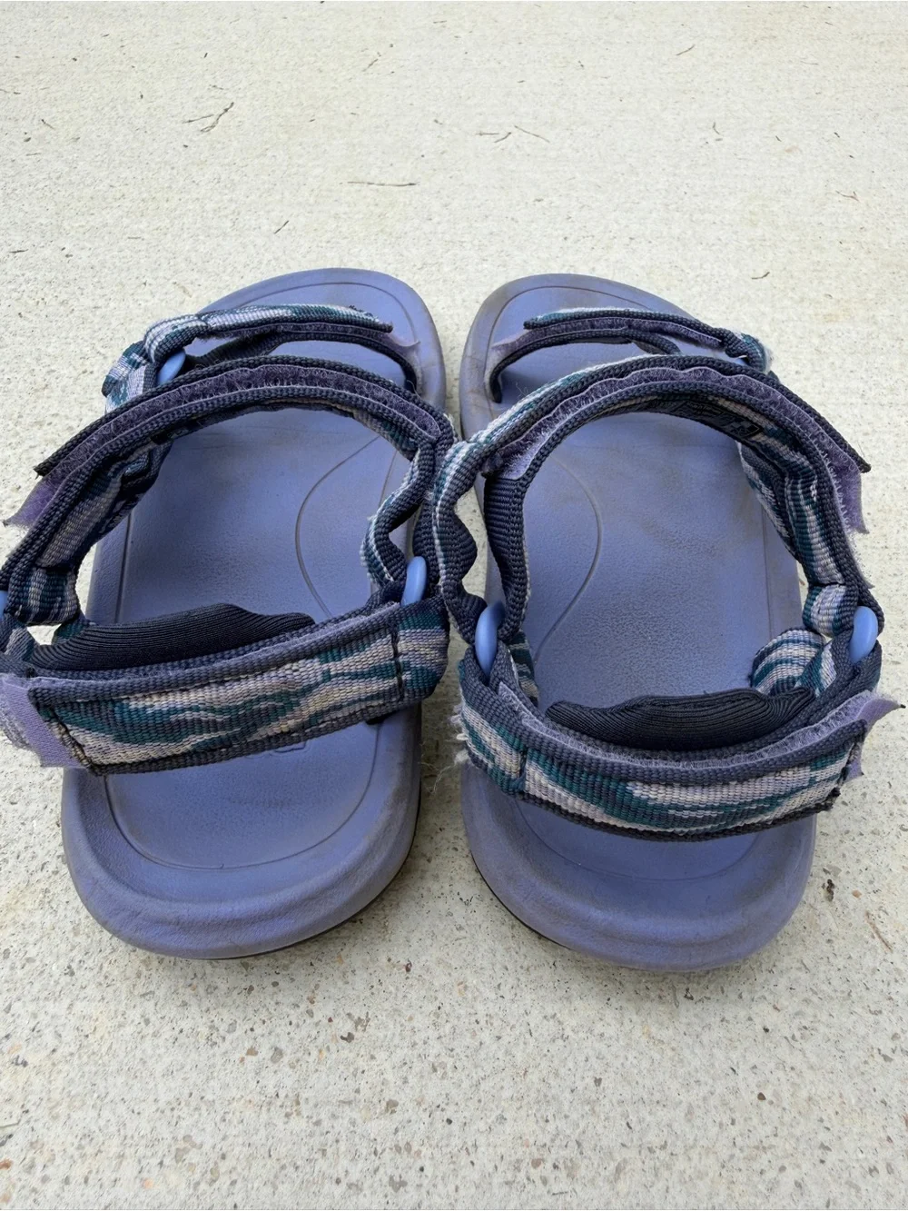Teva Lavender sandals girls size 2